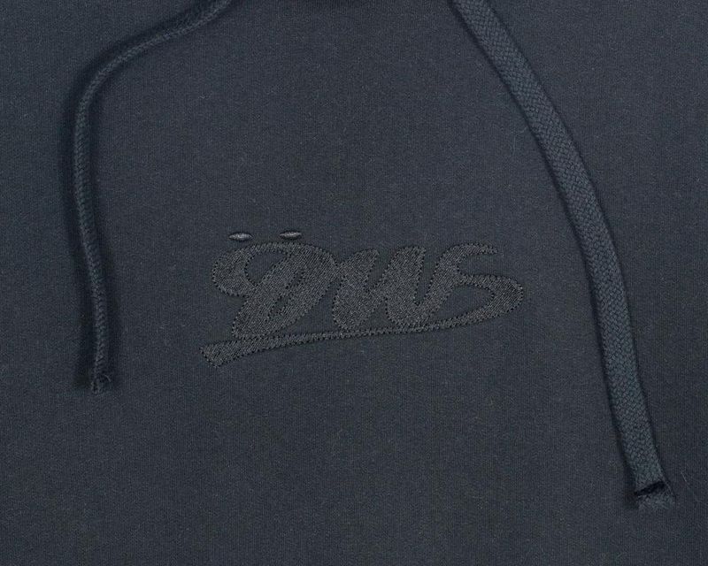 moletom-ous-flat-tag-preto-detalhe