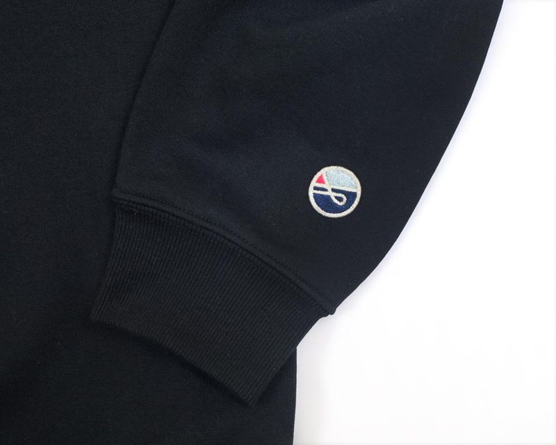 moletom-ous-og-logo-preto-detalhe2