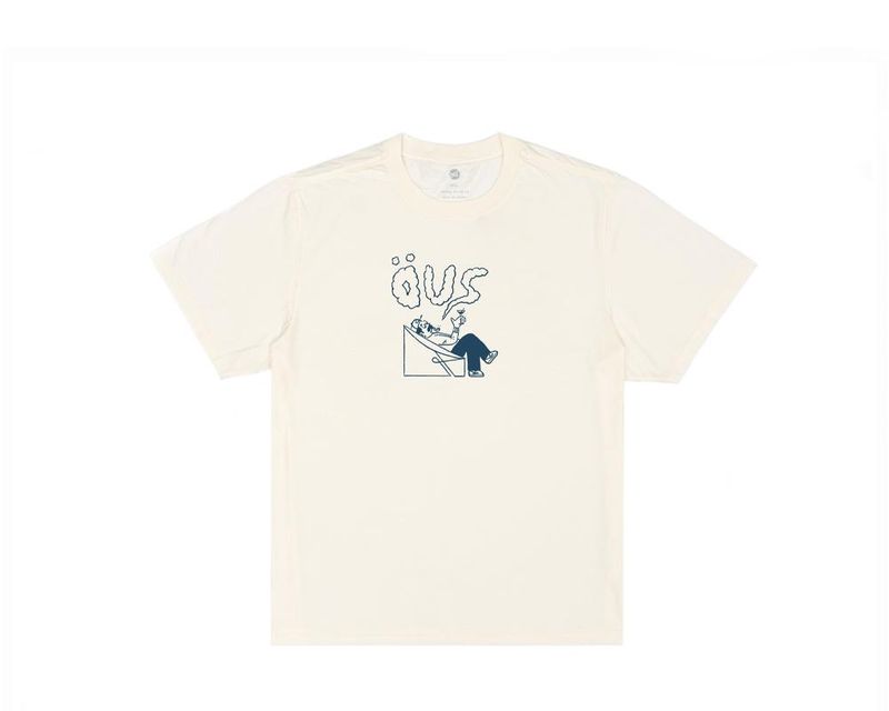 Camiseta-ous-cadeira-pristine