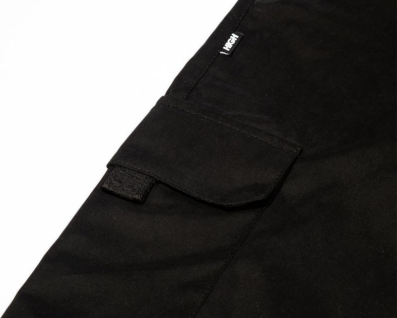 HIGHxOUS_Nylon_Shorts_Black_Detail_2