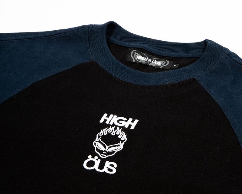 HIGHxOUS_Tshirt_Black_Detail