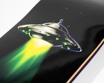 UFO_HIGHxOUS_Skateboard_Deck_Detail