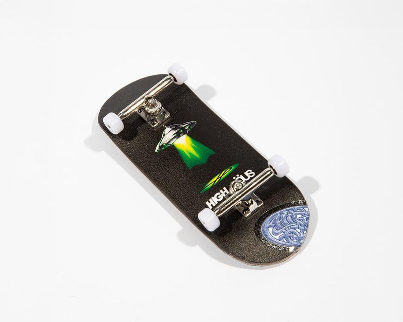 HIGHxOUS_Fingerboard
