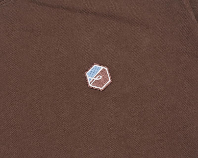 Camiseta-Cubo-Minimal-Chocolate