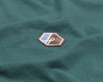 Camiseta-Cubo-Minimal-Verde